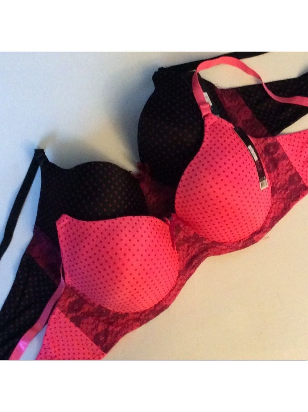 2 Ladies Polkadot Underwire Bra’s Lace Detail NWT